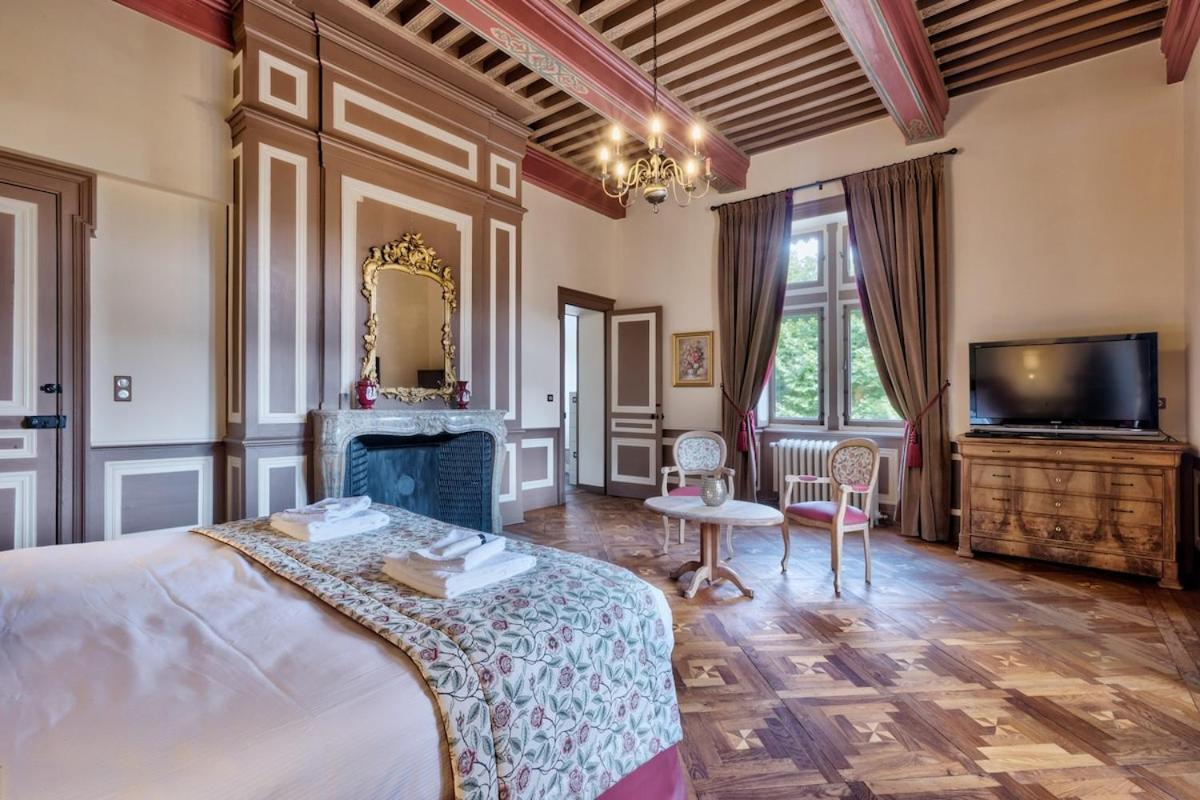 Kasteliades, Chateau De Burnand 외부 사진