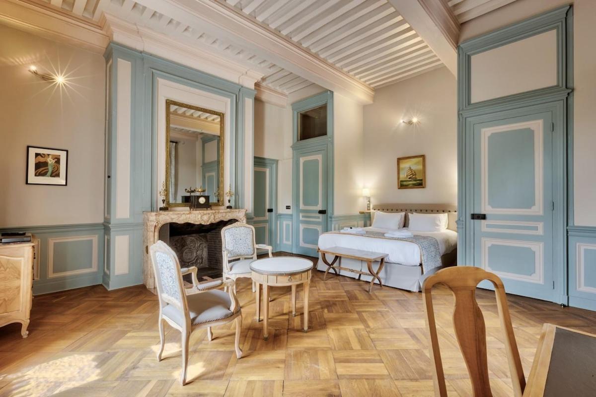 Kasteliades, Chateau De Burnand 외부 사진